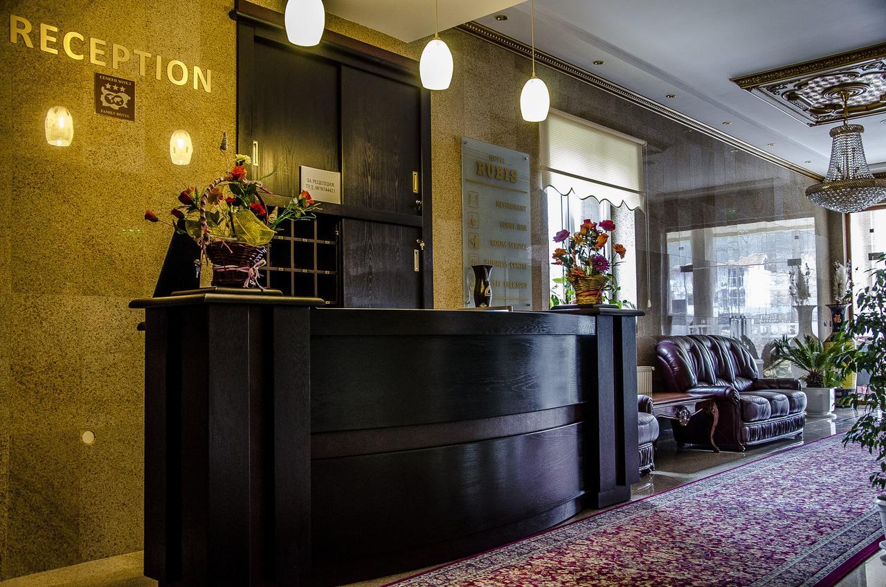 Rubis Hotel Rudozem ภายนอก รูปภาพ